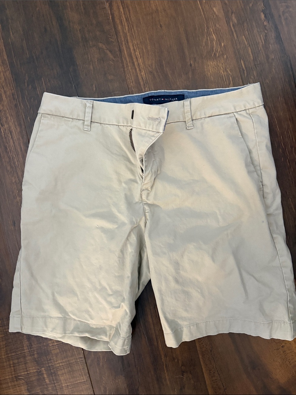 Tommy Hilfiger Women's Khaki Bermuda Shorts
